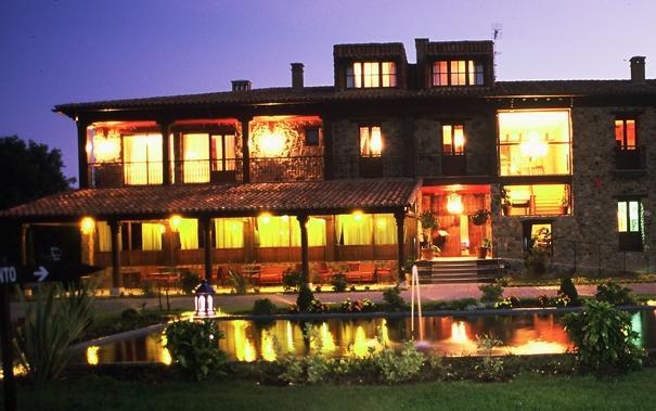 Hotel Rural Pena Del Alba Arroyomolinos de la Vera エクステリア 写真